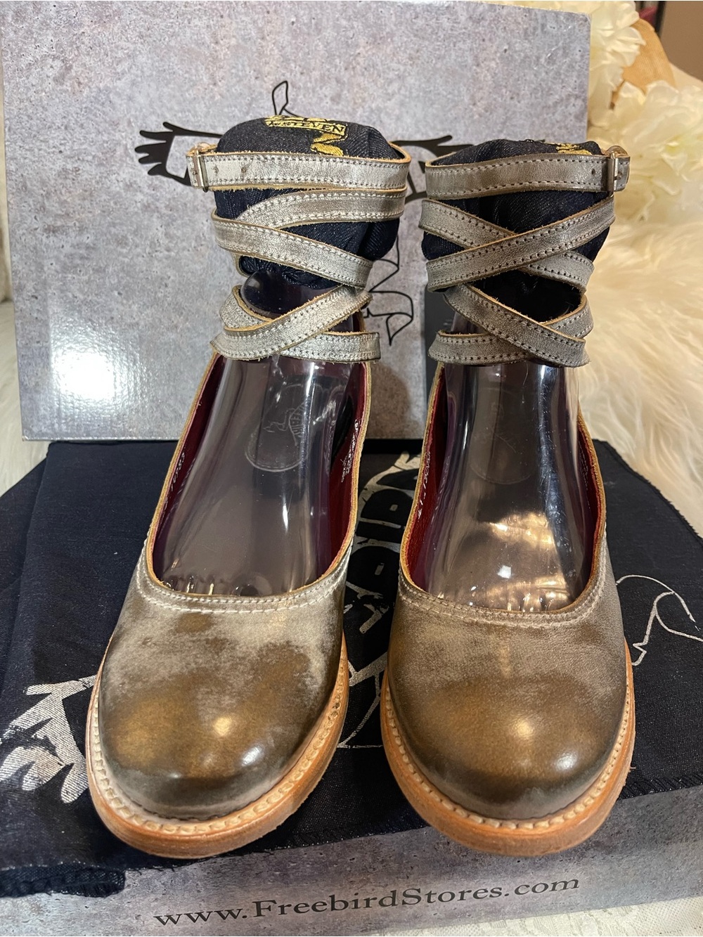 Freebird by Steven LIKE NEW Martina Strappy MaryJane Pumps in Ice Multi MSRP$245 - Picture 3 of 9